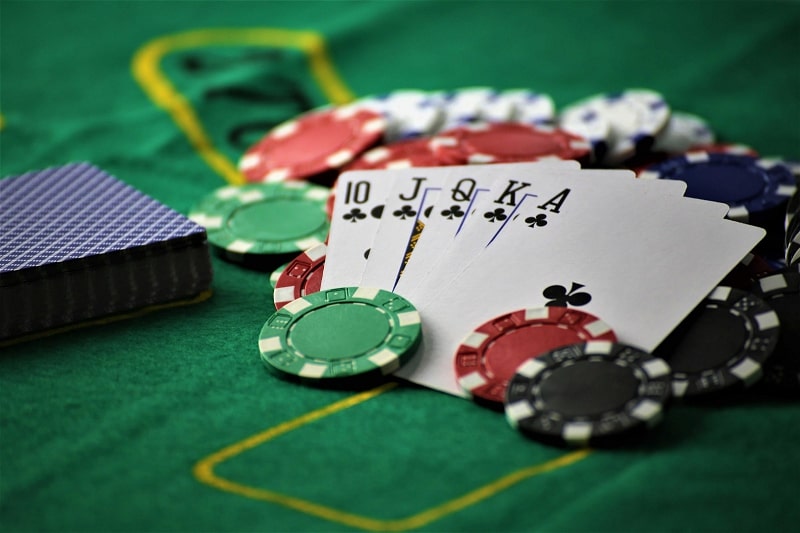 Hướng dẫn cách chơi Poker game đánh bài online tại SV88